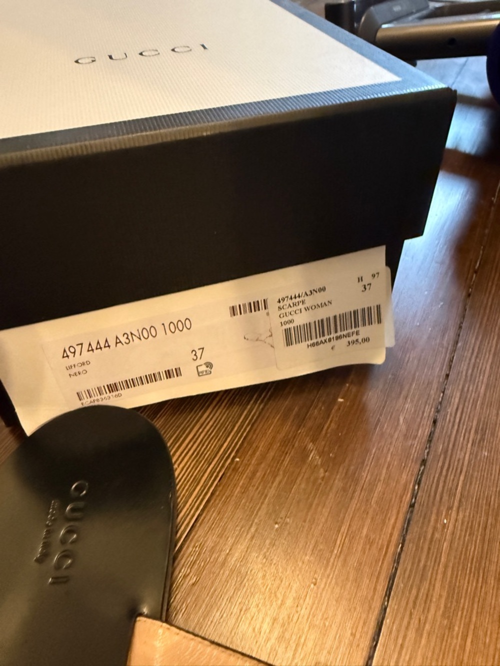 Gucci Black Leather Sandals with Gold Double G - Picture 5 of 5